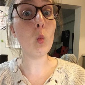 Meet your Posher, Marissa